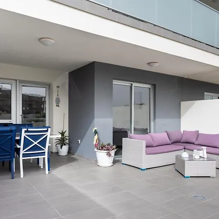Apartment Maday , Big Terrace And Swimingpool