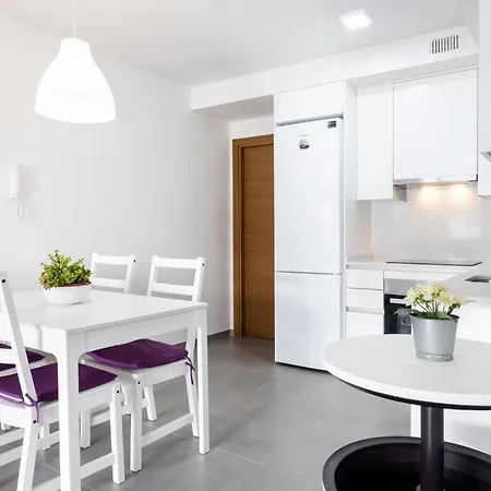 Maday , Big Terrace And Swimingpool Apartment