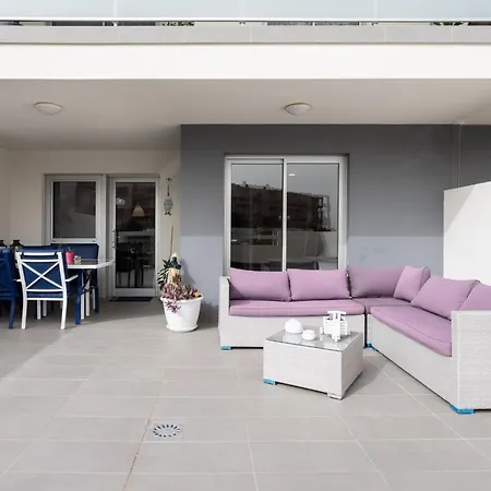 Maday , Big Terrace And Swimingpool Apartment Granadilla De Abona